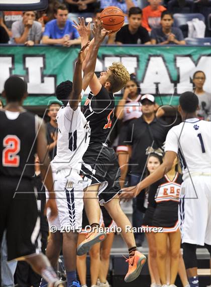 Thumbnail 3 in Escondido vs. Morse (CIF SDS D1 Final) photogallery.