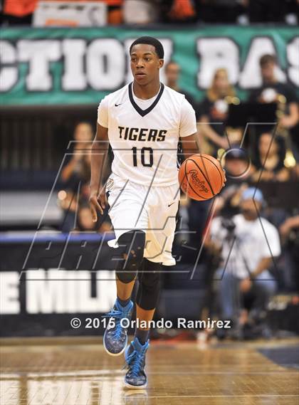 Thumbnail 3 in Escondido vs. Morse (CIF SDS D1 Final) photogallery.