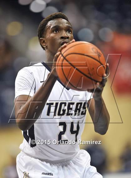Thumbnail 2 in Escondido vs. Morse (CIF SDS D1 Final) photogallery.