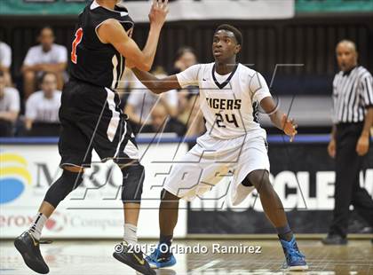 Thumbnail 3 in Escondido vs. Morse (CIF SDS D1 Final) photogallery.