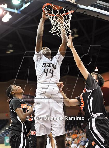 Thumbnail 1 in Escondido vs. Morse (CIF SDS D1 Final) photogallery.