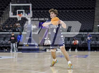 Thumbnail 1 in Loyola vs Chaminade (Trinity-Mission League Showcase) photogallery.