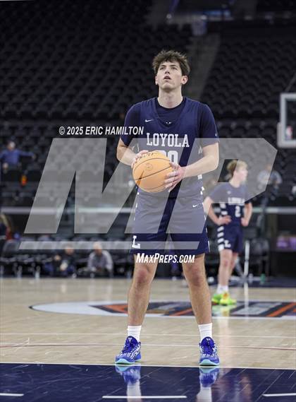 Thumbnail 1 in Loyola vs Chaminade (Trinity-Mission League Showcase) photogallery.