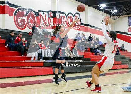 Thumbnail 2 in Brentwood School vs. Glendale (Glendale Thanksgiving Tournament-Final) photogallery.