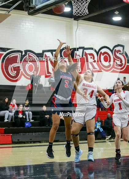 Thumbnail 3 in Brentwood School vs. Glendale (Glendale Thanksgiving Tournament-Final) photogallery.