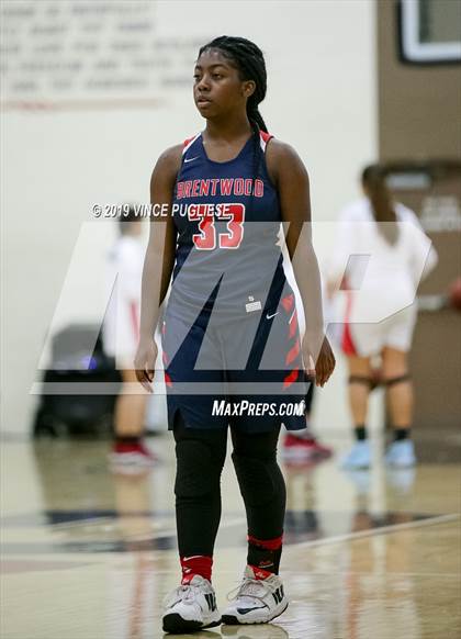 Thumbnail 3 in Brentwood School vs. Glendale (Glendale Thanksgiving Tournament-Final) photogallery.