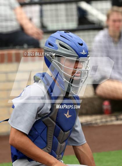 Thumbnail 1 in Grand Saline vs Wills Point photogallery.