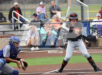 Thumbnail 3 in Grand Saline vs Wills Point photogallery.