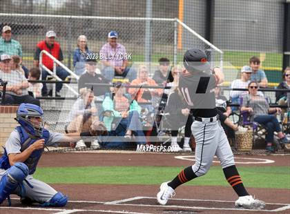 Thumbnail 1 in Grand Saline vs Wills Point photogallery.