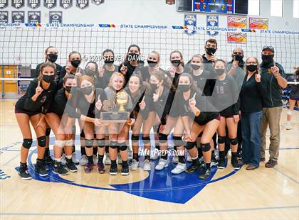 Thumbnail 3 in Notre Dame Prep vs. Salpointe Catholic (AIA 4A Final Awards) photogallery.