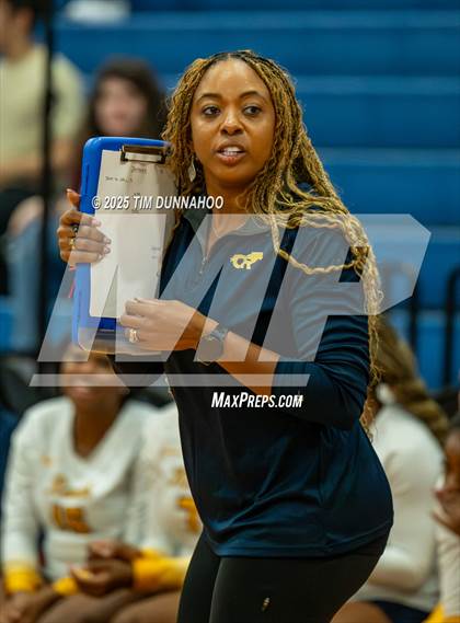 Thumbnail 3 in Duncanville vs Cypress Ranch (Volleypalooza) photogallery.