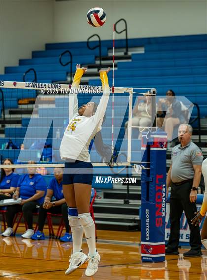 Thumbnail 2 in Duncanville vs Cypress Ranch (Volleypalooza) photogallery.