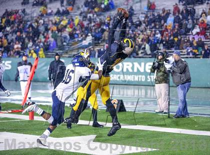 Thumbnail 3 in Elk Grove vs. Del Oro (CIF SJS D2 Final) photogallery.