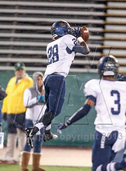 Thumbnail 2 in Elk Grove vs. Del Oro (CIF SJS D2 Final) photogallery.
