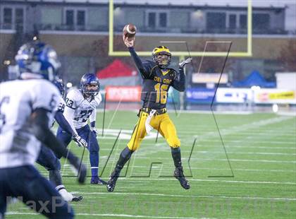 Thumbnail 2 in Elk Grove vs. Del Oro (CIF SJS D2 Final) photogallery.