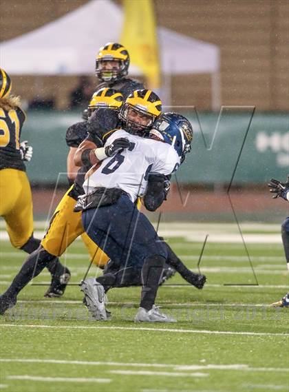 Thumbnail 2 in Elk Grove vs. Del Oro (CIF SJS D2 Final) photogallery.