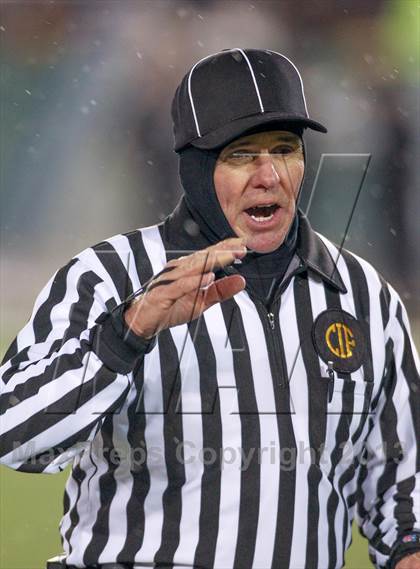 Thumbnail 2 in Elk Grove vs. Del Oro (CIF SJS D2 Final) photogallery.