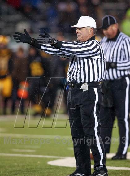 Thumbnail 1 in Elk Grove vs. Del Oro (CIF SJS D2 Final) photogallery.