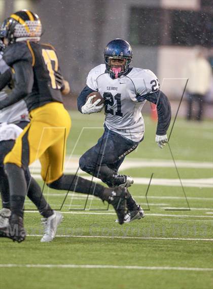 Thumbnail 3 in Elk Grove vs. Del Oro (CIF SJS D2 Final) photogallery.