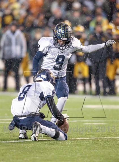 Thumbnail 3 in Elk Grove vs. Del Oro (CIF SJS D2 Final) photogallery.