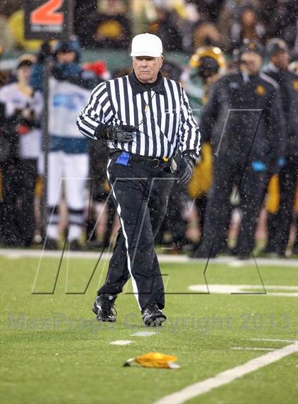 Thumbnail 2 in Elk Grove vs. Del Oro (CIF SJS D2 Final) photogallery.