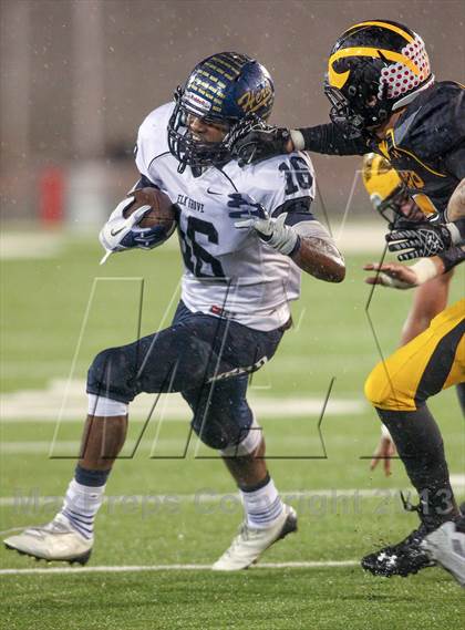Thumbnail 1 in Elk Grove vs. Del Oro (CIF SJS D2 Final) photogallery.