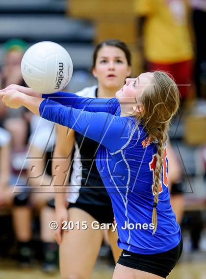 Thumbnail 2 in Roseville @ Whitney photogallery.