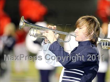 Thumbnail 2 in Paris vs. Henderson (3A Division 1 Region 2 Bi-District) photogallery.