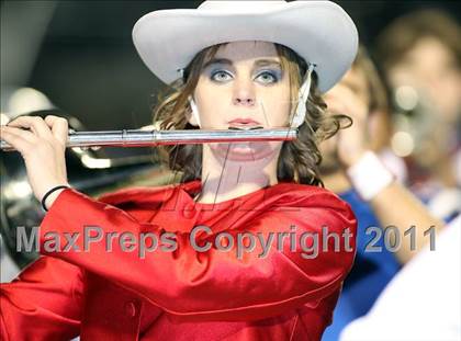 Thumbnail 2 in Paris vs. Henderson (3A Division 1 Region 2 Bi-District) photogallery.