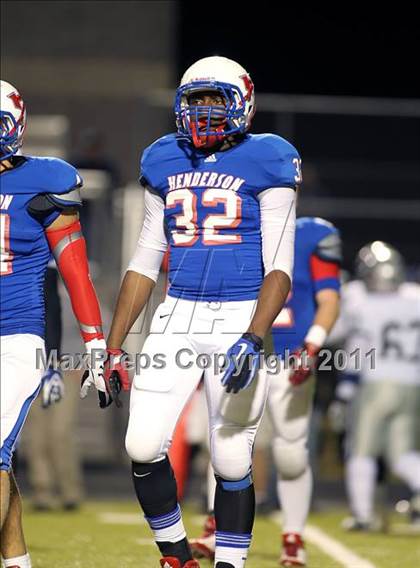 Thumbnail 1 in Paris vs. Henderson (3A Division 1 Region 2 Bi-District) photogallery.