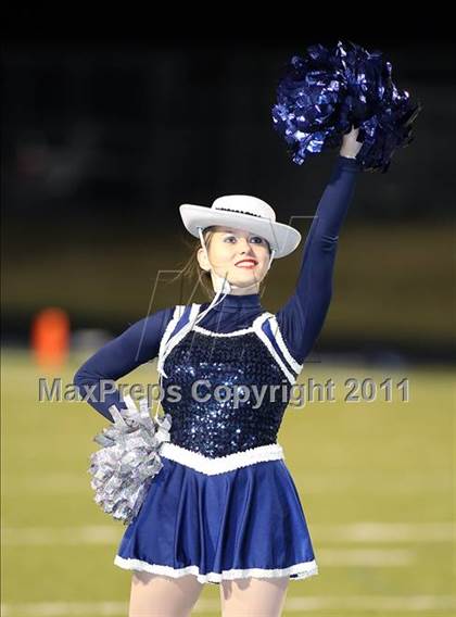 Thumbnail 1 in Paris vs. Henderson (3A Division 1 Region 2 Bi-District) photogallery.