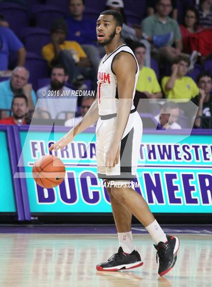 Thumbnail 1 in Westtown vs. Putnam Science Academy (City of Palms Classic) photogallery.