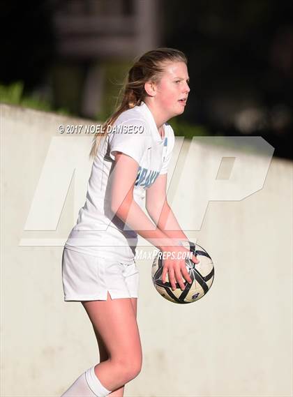 Thumbnail 1 in Branson vs Marin Academy (CIF NCS Semifinal Playoff) photogallery.