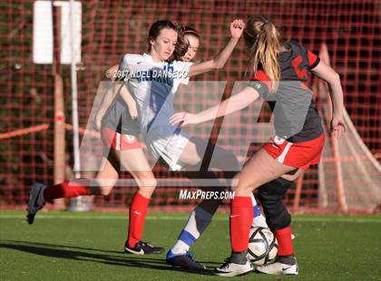 Thumbnail 2 in Branson vs Marin Academy (CIF NCS Semifinal Playoff) photogallery.