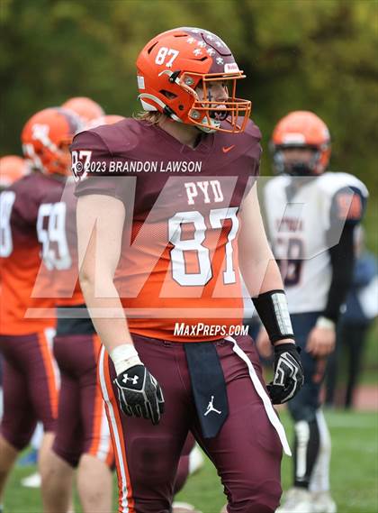 Thumbnail 2 in Attica/Alexander @ Penn Yan Academy/Dundee photogallery.