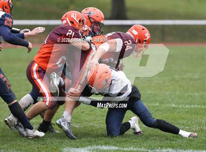 Thumbnail 3 in Attica/Alexander @ Penn Yan Academy/Dundee photogallery.