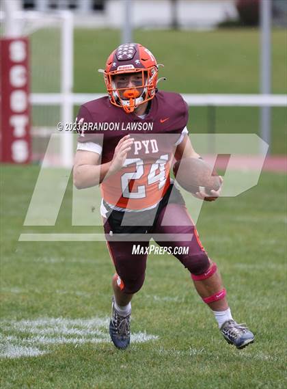 Thumbnail 2 in Attica/Alexander @ Penn Yan Academy/Dundee photogallery.