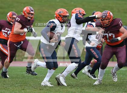 Thumbnail 2 in Attica/Alexander @ Penn Yan Academy/Dundee photogallery.