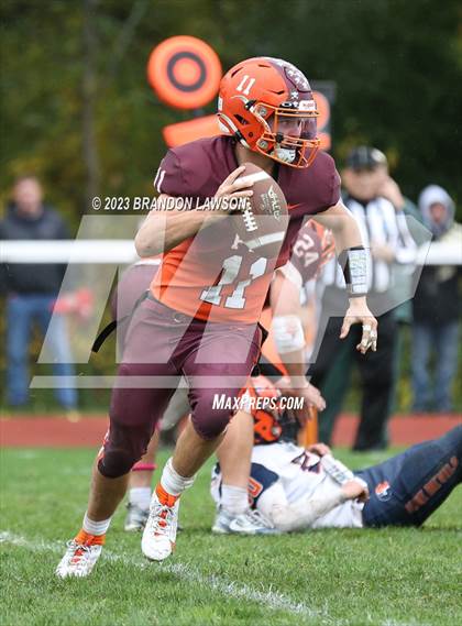 Thumbnail 2 in Attica/Alexander @ Penn Yan Academy/Dundee photogallery.