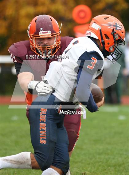 Thumbnail 1 in Attica/Alexander @ Penn Yan Academy/Dundee photogallery.