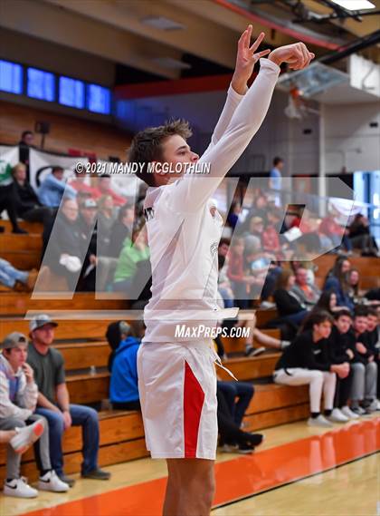 Thumbnail 3 in Metamora vs. Kankakee (Kevin Brown Memorial Tournament of Champions) photogallery.