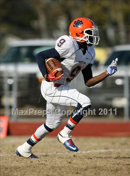 Thumbnail 2 in North Stafford vs. Phoebus (VHSL AAA Division 5 Semifinal) photogallery.