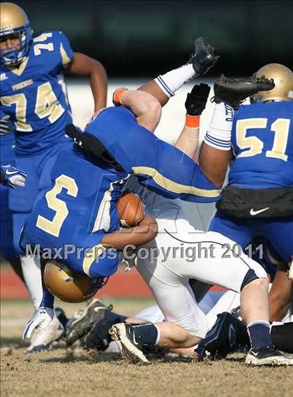 Thumbnail 2 in North Stafford vs. Phoebus (VHSL AAA Division 5 Semifinal) photogallery.