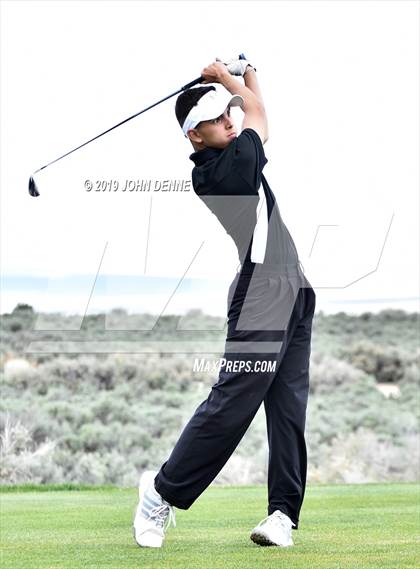 Thumbnail 3 in Taos Spring Invitational photogallery.