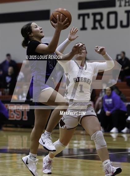 Thumbnail 2 in Riesel vs. Robinson photogallery.