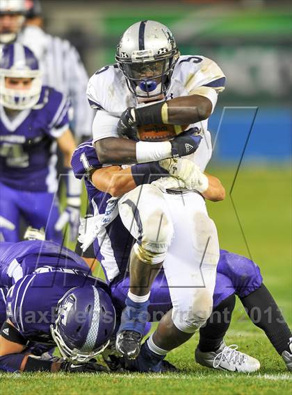 Thumbnail 3 in Tottenville vs. Lincoln (PSAL Final) photogallery.