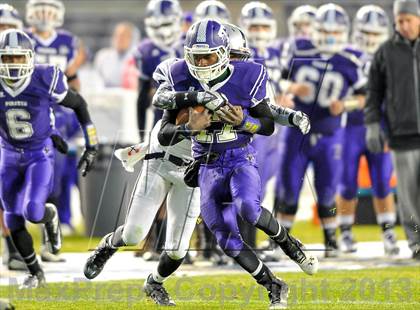 Thumbnail 2 in Tottenville vs. Lincoln (PSAL Final) photogallery.