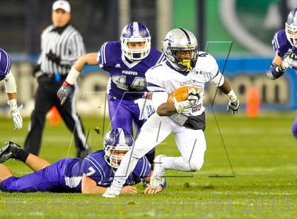 Thumbnail 2 in Tottenville vs. Lincoln (PSAL Final) photogallery.