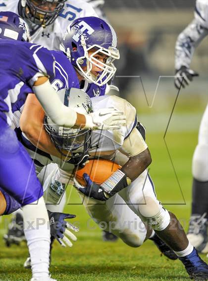 Thumbnail 3 in Tottenville vs. Lincoln (PSAL Final) photogallery.