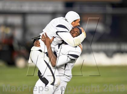 Thumbnail 2 in Tottenville vs. Lincoln (PSAL Final) photogallery.